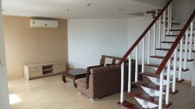 2 Bedroom Apartment for rent in P.W.T. Mansion, Khlong Toei, Bangkok near MRT Queen Sirikit National Convention Centre