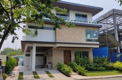6 Bedroom House for rent in Mckinley West Village, Pinagsama, Metro Manila