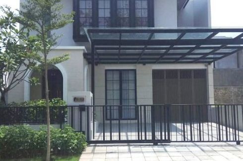 4 Bedroom House for sale in Sambiroto, Central Java