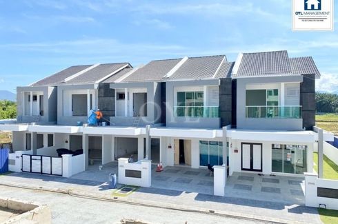 4 Bedroom House for sale in Jalan Tasik, Perak