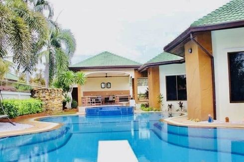 4 Bedroom House for Sale or Rent in Na Kluea, Chonburi