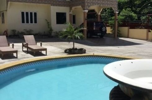 6 Bedroom House for sale in Apolong, Negros Oriental