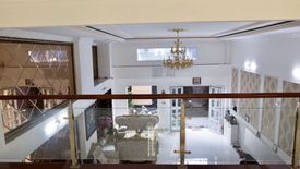 6 Bedroom Townhouse for sale in Phuong 10, Ho Chi Minh