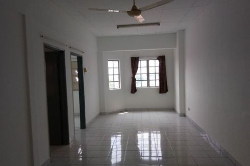 2 Bedroom Apartment for rent in Taman Setia Alam U13, Selangor
