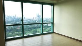 2 Bedroom Condo for sale in 8 Forbestown Centre, Taguig, Metro Manila