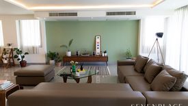 3 Bedroom Condo for rent in Khlong Tan Nuea, Bangkok