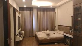 4 Bedroom House for sale in Nga Tu So, Ha Noi