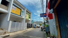 Townhouse dijual dengan 3 kamar tidur di Kebon Jeruk, Jakarta