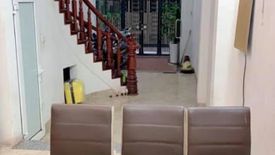 4 Bedroom House for sale in Nga Tu So, Ha Noi