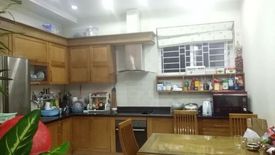 3 Bedroom House for sale in Nga Tu So, Ha Noi