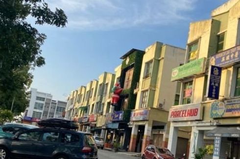 Commercial for rent in Taman Desa Cemerlang, Johor