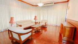 2 Bedroom Condo for rent in Le Premier 1, Khlong Toei Nuea, Bangkok near BTS Asoke