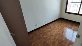 2 Bedroom Condo for Sale or Rent in Urdaneta, Metro Manila near MRT-3 Ayala