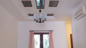 Rumah disewa dengan 4 kamar tidur di Cilandak Barat, Jakarta