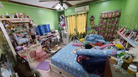 ขายทาวน์เฮ้าส์ หมู่บ้านไพโรจน์ 4 ห้องนอน ใน บางนา, กรุงเทพ ใกล้ MRT ศรีเอี่ยม