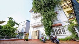 5 Bedroom Villa for rent in Quang An, Ha Noi