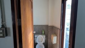 1 Bedroom Office for rent in Khlong Toei, Bangkok near BTS Nana