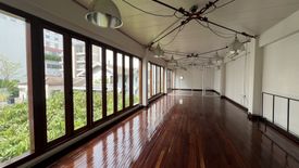 1 Bedroom Office for rent in Khlong Toei, Bangkok near BTS Nana