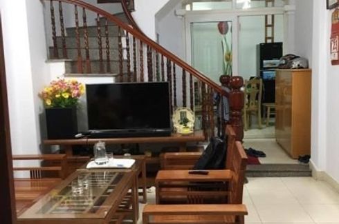 Cần bán nhà riêng 4 phòng ngủ tại Đội Cấn, Quận Ba Đình, Hà Nội