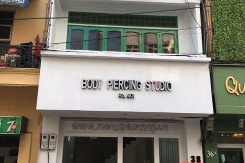 3 Bedroom Townhouse for rent in Hang Trong, Ha Noi