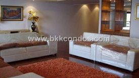 3 Bedroom Condo for rent in Kallista Mansion, Khlong Toei Nuea, Bangkok near BTS Nana