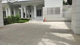 4 Bedroom House for rent in Khlong Tan, Bangkok near BTS Phrom Phong