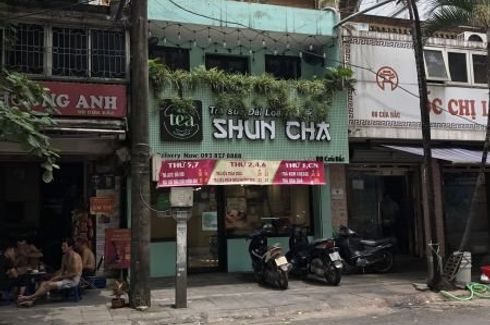 1 Bedroom Townhouse for rent in Hang Bot, Ha Noi