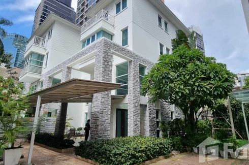 4 Bedroom House for rent in Baan Pakapan, Khlong Tan, Bangkok near BTS Phrom Phong