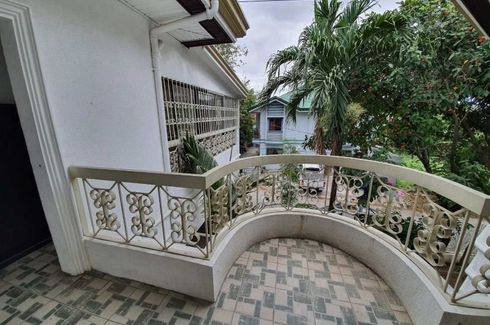 10 Bedroom House for sale in Western Bicutan, Metro Manila