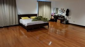 4 Bedroom House for sale in Bel-Air, Metro Manila