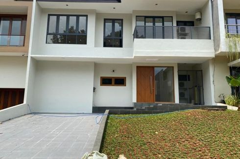 Rumah dijual atau disewa dengan 3 kamar tidur di Lengkong Gudang, Banten
