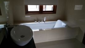 3 Bedroom House for rent in Mampang Prapatan, Jakarta