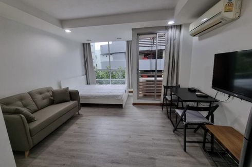 Studio Condo for rent at The Kris Extra 4 ? Condo for rent in Bangkok |  Dot Property