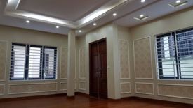 4 Bedroom Townhouse for sale in Thanh Nhan, Ha Noi