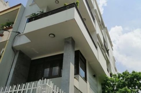 Cần bán nhà riêng 6 phòng ngủ tại Phường 14, Quận 10, Hồ Chí Minh