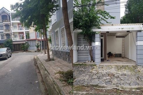 Cần bán nhà riêng 5 phòng ngủ tại Phường 11, Quận 5, Hồ Chí Minh