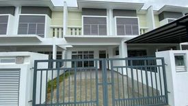 4 Bedroom House for sale in Jalan Indah (1 - 4), Johor