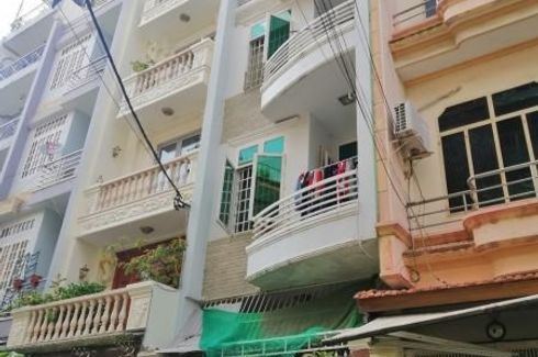 Cần bán nhà phố 6 phòng ngủ tại Phường 12, Quận 10, Hồ Chí Minh