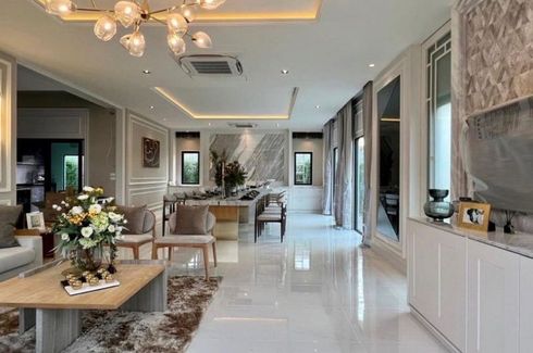 5 Bedroom House for sale in Bang Kaeo, Samut Prakan