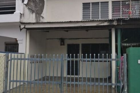 2 Bedroom House for rent in Ulu Tiram, Johor