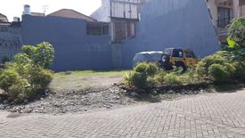 Tanah dijual dengan  di Jambangan, Jawa Timur