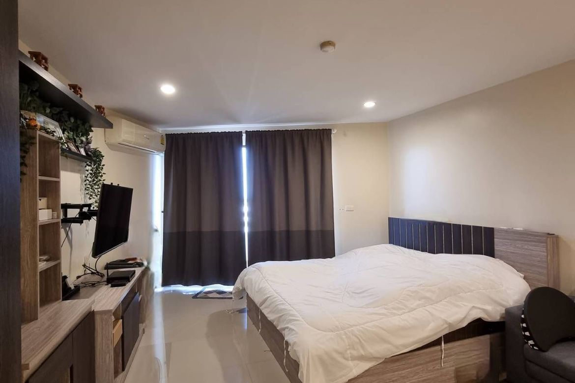 Studio Condo for sale at VIP Condochain Cha Am Condo for sale