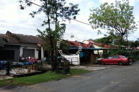 2 Bedroom House for sale in Petaling Jaya, Selangor