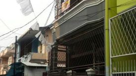 Rumah dijual dengan 6 kamar tidur di Tanjung Duren Utara, Jakarta