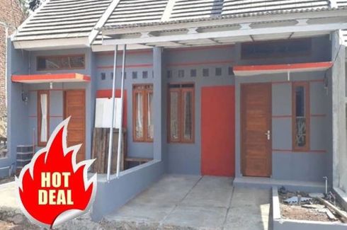 Rumah dijual dengan 2 kamar tidur di Alamendah, Jawa Barat