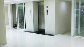 Commercial for sale in Silom, Bangkok near BTS Chong Nonsi