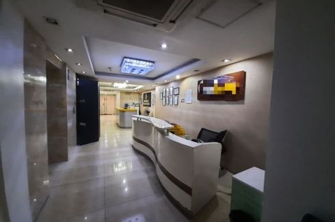 Office for Sale or Rent in Urdaneta, Metro Manila near MRT-3 Ayala