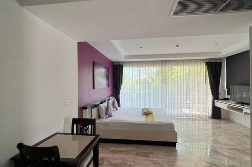 1 Bedroom Condo for sale in Rawai Beach Condo, Rawai, Phuket