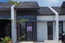 2 Bedroom House for sale in Gunung Anyar, East Java