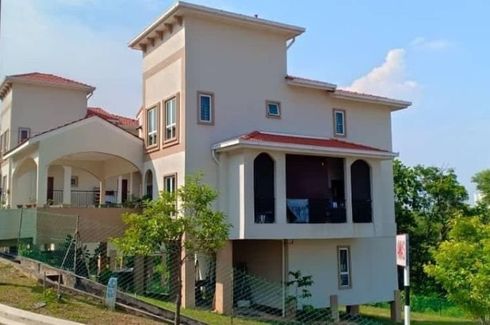 5 Bedroom House for sale in Sepang, Selangor
